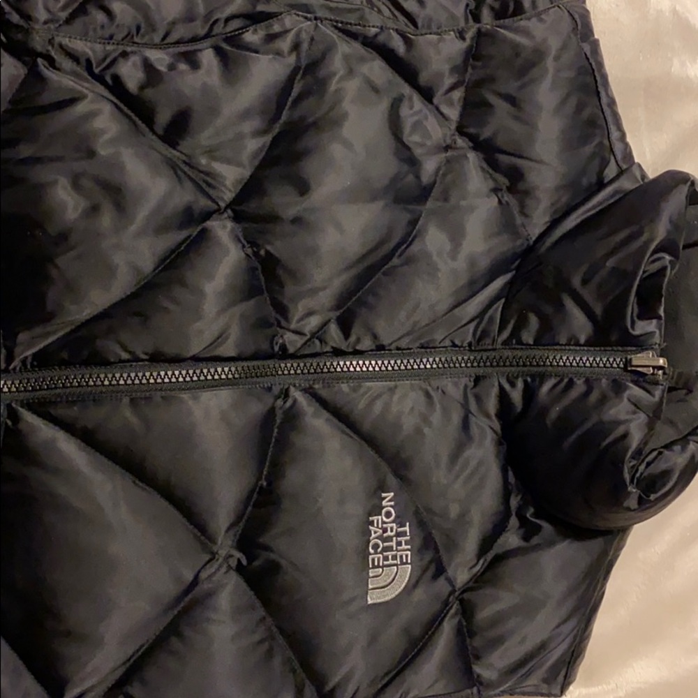 Women’s North Face vest